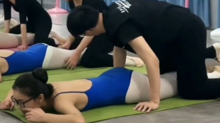 男女组合锻炼