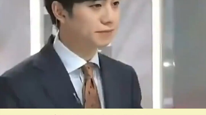 He shouted, “Diaoyu Island is China’s!” Standing tall for 1.4 billion people. #Respect...