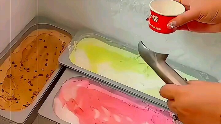 “Ông chủ: Trong bao nhiêu khách hàng thế này, cuối cùng cũng có người mở khóa được mẫu ẩn!”