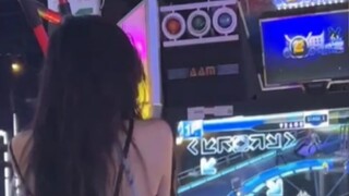 [E Dance Fame] Cheongsam ping-pong ~ Today is the sweet little wild horse ~ piu ~