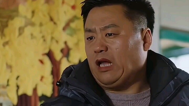 Hanya ketika seseorang jatuh miskinlah ia baru bisa menilai hati manusia dengan jelas.