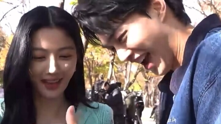 Keep going, my couple is the sweetest in the world, Song Jiang and Kim Yoo Jung.