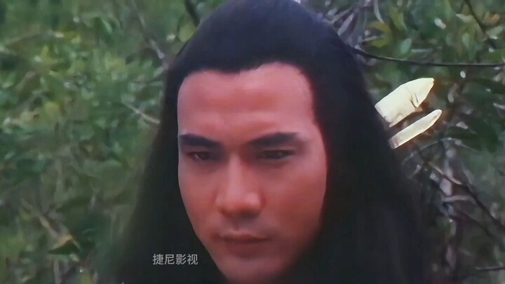 Seni bela diri Jin Qiang Wu Di dan Zhao Xuan sama-sama cocok, dan kedua pahlawan saling menghargai d