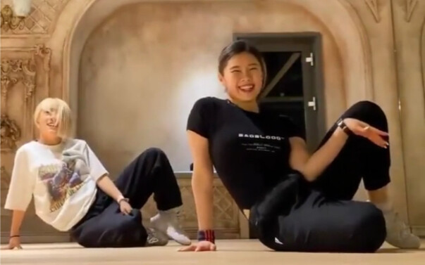 [LEEJUNG] วิดีโอเต้นกับยออิน