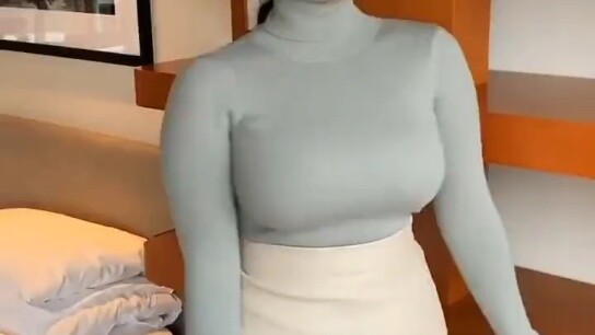 The whole network is slightly fat but not fat