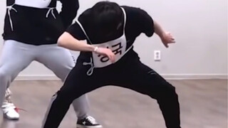 A must-see for Jungkook fans | MIC DROP three-stage dancebreak practice room