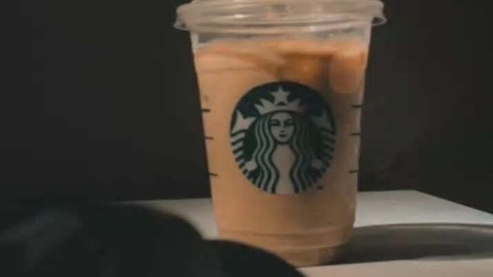 salam kenal temen temen semua nya🥰