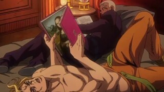 Look carefully, these two men are lying on the same bed