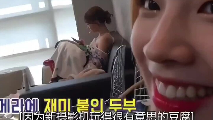 Lin Nayeon and Bae Joo-hyun – I never get tired of watching them, no matter how many times.