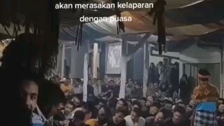 puaskan lah makanmu kawan