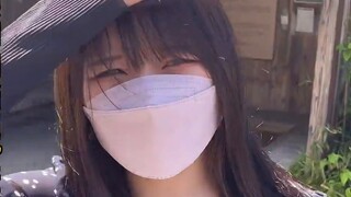 Seorang pria dan pacarnya berada di Jepang dan secara tidak sengaja menemukan sebuah desa aneh yang 