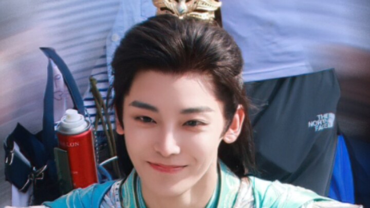【โหวหมิงหาว】เสี่ยวไป๋หลีหวานๆ วิ่งเข้าหาคุณ! “พี่หยุน!”