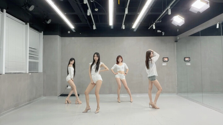 Bestie – Cover Dance Practice Room for “Conditions of Love”