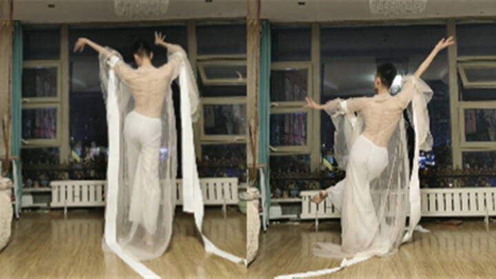 太惊艳！男子在家中披纸巾跳古典舞惹热议：把柔美展现得淋漓尽致