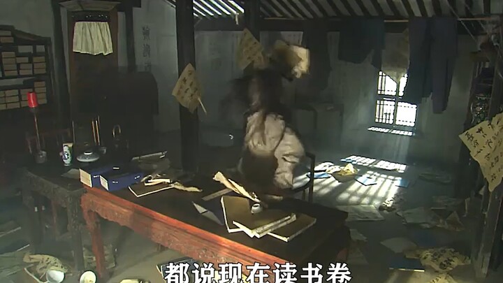 The father locked his son in the attic to study relentlessly for three years, only to drive him mad.