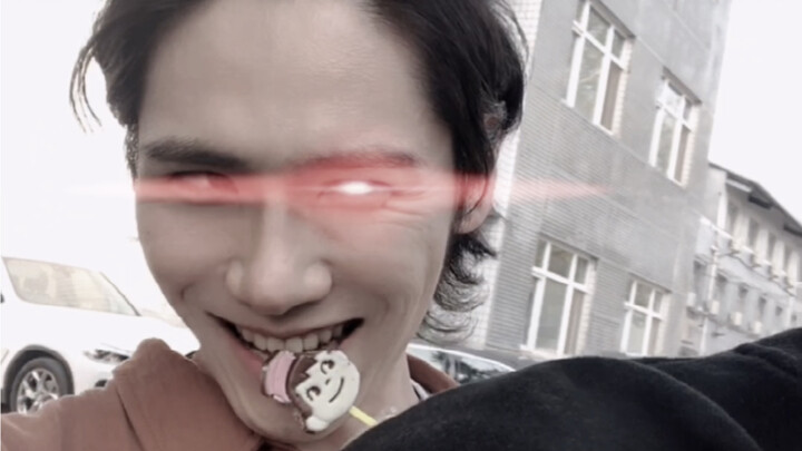 Tôi chỉ biết đau lòng gie gie.