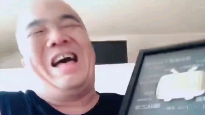 Brother Dao, close the gap between your teeth.