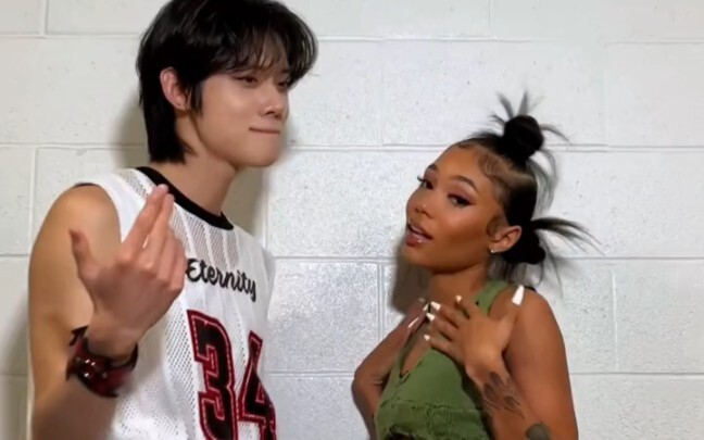 Choi Yeonjun x Coi Leray "Happy Fools" Tantangan Tari TikTok 230529 TikTok TXT