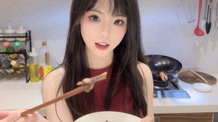 If a woman can cook, she cuts her competition in half.