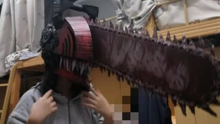Kỷ lục có thật về nữ sinh đại học bị cấm đến trường và biến thành Chainsaw Man