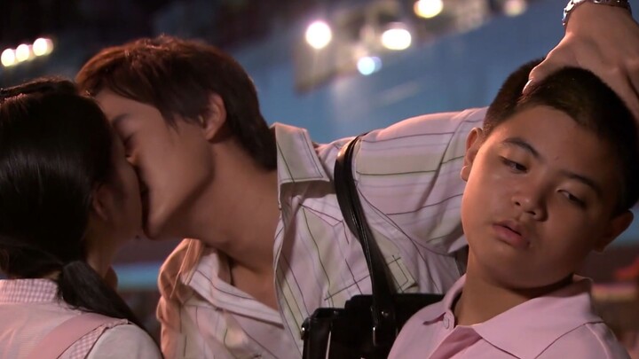 [بدأ الأمر بقبلة] لا أزال أشعر بالجنون حتى لو شاهدته 10000 مرة