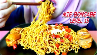 ASMR MIE BONCABE LEVEL 15 PEDAS + SOSIS BAKAR | ULUL ASMR MUKBANG INDONESIA