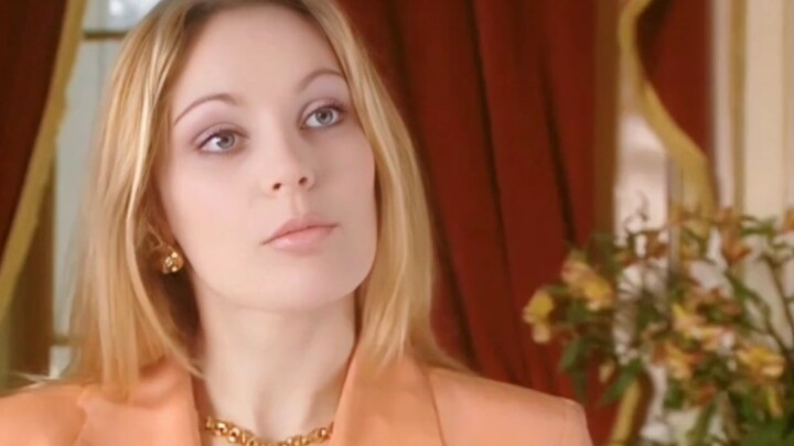 Top 5 French retro goddesses, all of them are temperamental