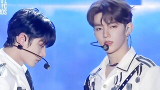 اختراق الصوت الخلفي! 【ZB1】 حفل جوائز سيول للأغاني الكبرى: مقدمة مباشرة + In Bloom + Crush على المسرح