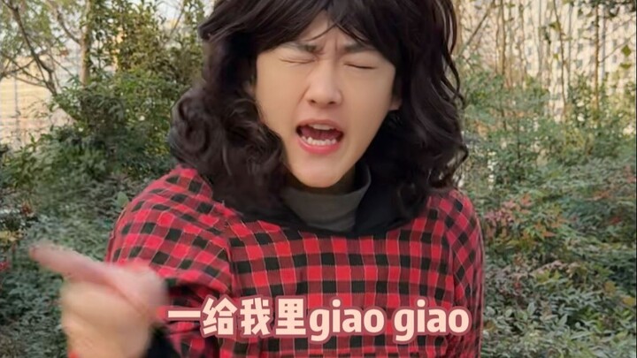 التقى بطالب جامعي يبيع معكرونة التيركي بالعجين