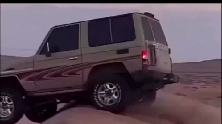 4x4 Drivers Be Like… 💀 #OffroadFail #4x4Fail #Jeep #CarCrash #Shorts