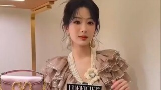 杨紫老婆采访视频一则，为粉丝推荐的圣诞礼物
