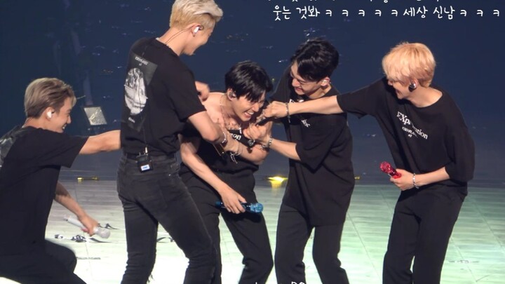 【EXO】Aaaa, Kim Junmyeon!!! Seluruh anggota tampil “sangat memukau”!!! (Bonus dari konser tur kelima 