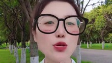Sauvignon Blanc Yang Zi mengadakan seminar lagi. Drama ketiga Yang Zi tahun ini mengadakan seminar.