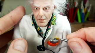 【Back to the Future】The classic character Dr. Emmett takes you back to the 90s through time and spac
