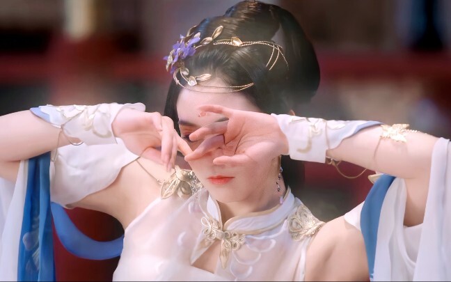 [Dance]China classicalal dance cutting of Tang Shiyi