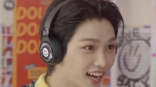 【straykids】Semuanya tidak terlalu cerdas, tertawa sampai hahaha hahahaha