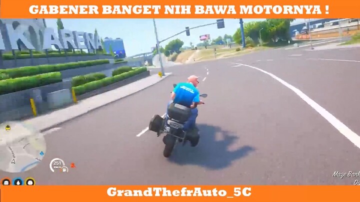 Ugal ugalan banget nih bawa motornya !