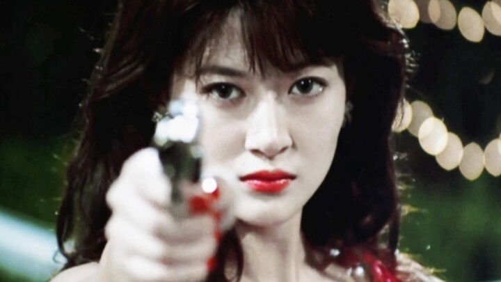 Beauty, the Goddess Has Descended