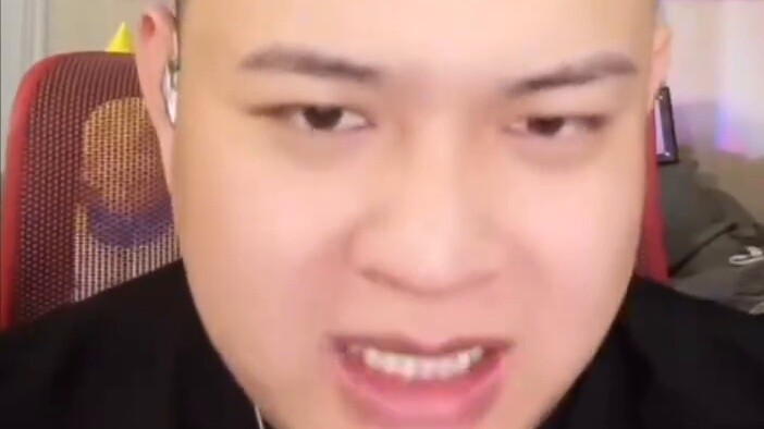 Episode Kiwi yang Paling Memalukan: Mana yang Lebih Baik, Asuka atau Rei Ayanami?