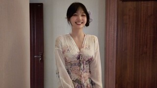 笑嘻嘻的把舞娘又跳了一遍～