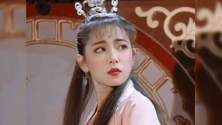 Hồi đó, khuôn mặt "trẻ xanh" của cô ấy đã gây ấn tượng mạnh với tôi.