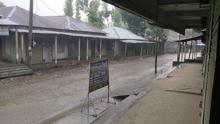বৃষ্টি ভেজা দিন যাত্রাপুর কুড়িগ্রাম