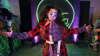 Điệu nhảy zombie sẽ khiến bạn nổi da gà! Vũ đoàn vô địch WOD The Lab trình diễn We Out Here