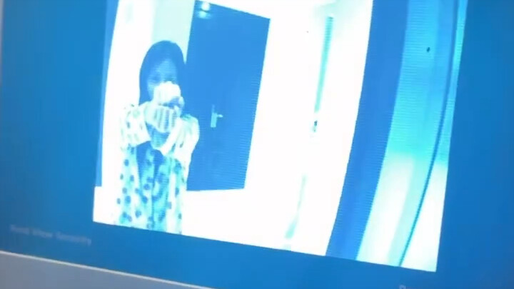 Jisoo cập nhật: “Vì muốn ăn sáng nên đã sang phòng Chae Young” hahahahaha hai người các bạn yêu nhau