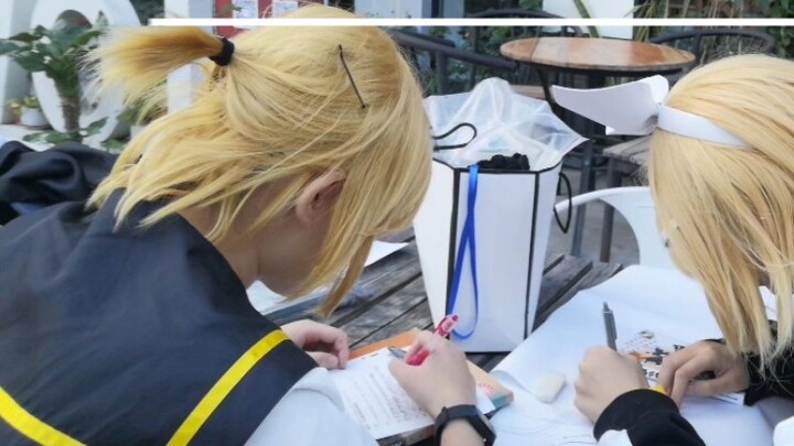 shock! Gemini suddenly fell ill while doing homework! 【HB to Kagamine Rin·Len】