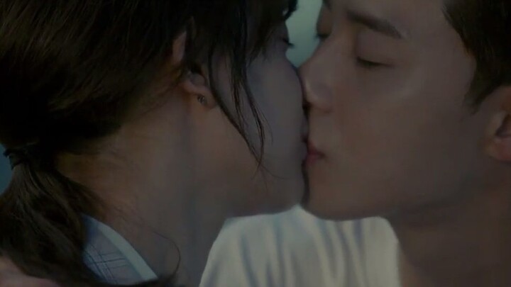 Korean Drama | I finally confessed my love~ After the confession, I started the kiss mode~ I like th