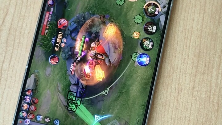 Urutan naik peringkat pakai clicker otomatis, perak berkat bantuan AI dan tim manusia 😅