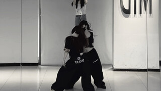 势均力敌的双女主 《Kiss Me Thru The Phone》爵士双人舞  Nanan&Qian茜编舞