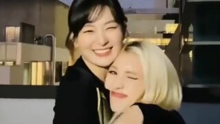 Somi x 姜涩琪《XOXO》舞蹈视频公开！
