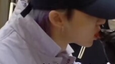 【 Xu Minghao 】คนที่สองไม่สามารถอยู่ได้โดยปราศจาก Xiao Ba Shi Hammer เขาจะรักคุณมากเท่าที่คุณต้องการ